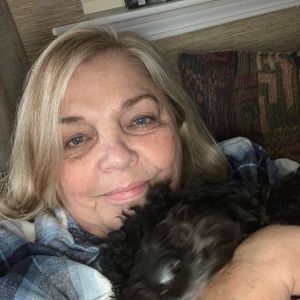 Meet your Posher, Joanne